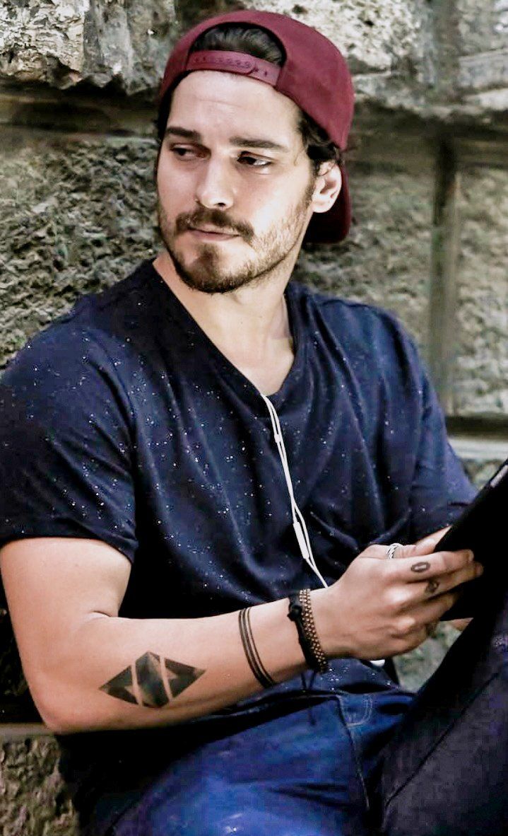 719x1182 Çağatay Ulusoy in #Delibal