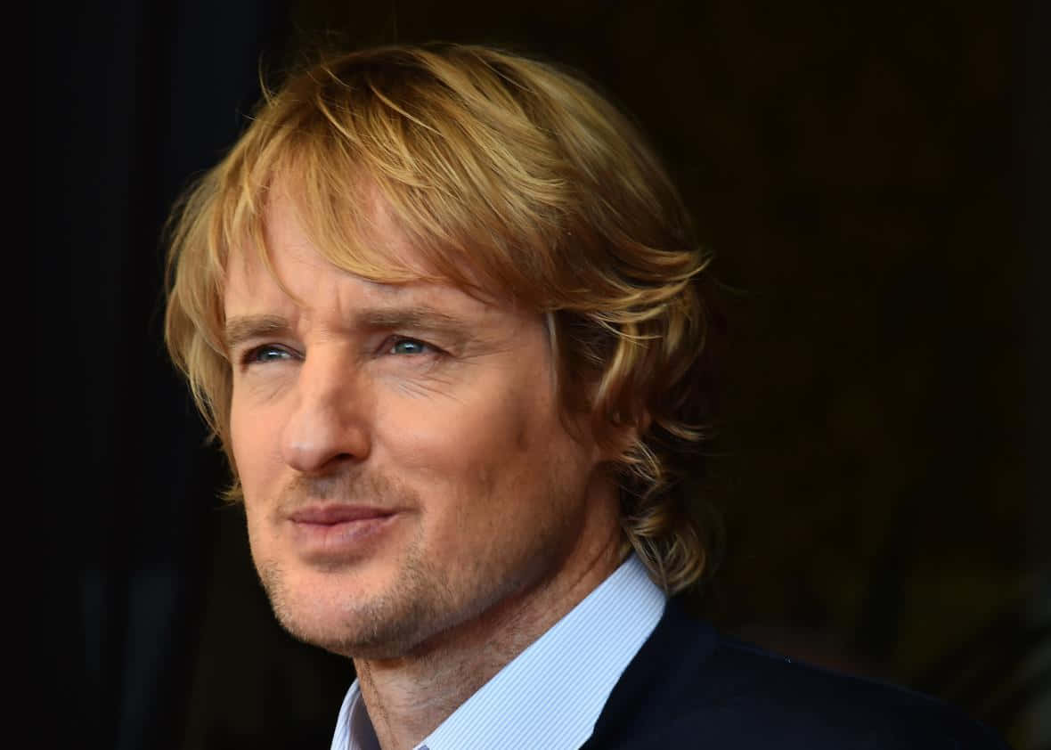 1180x842 Download Actor Owen Wilson has a smile from ear to ear. Wallpaper