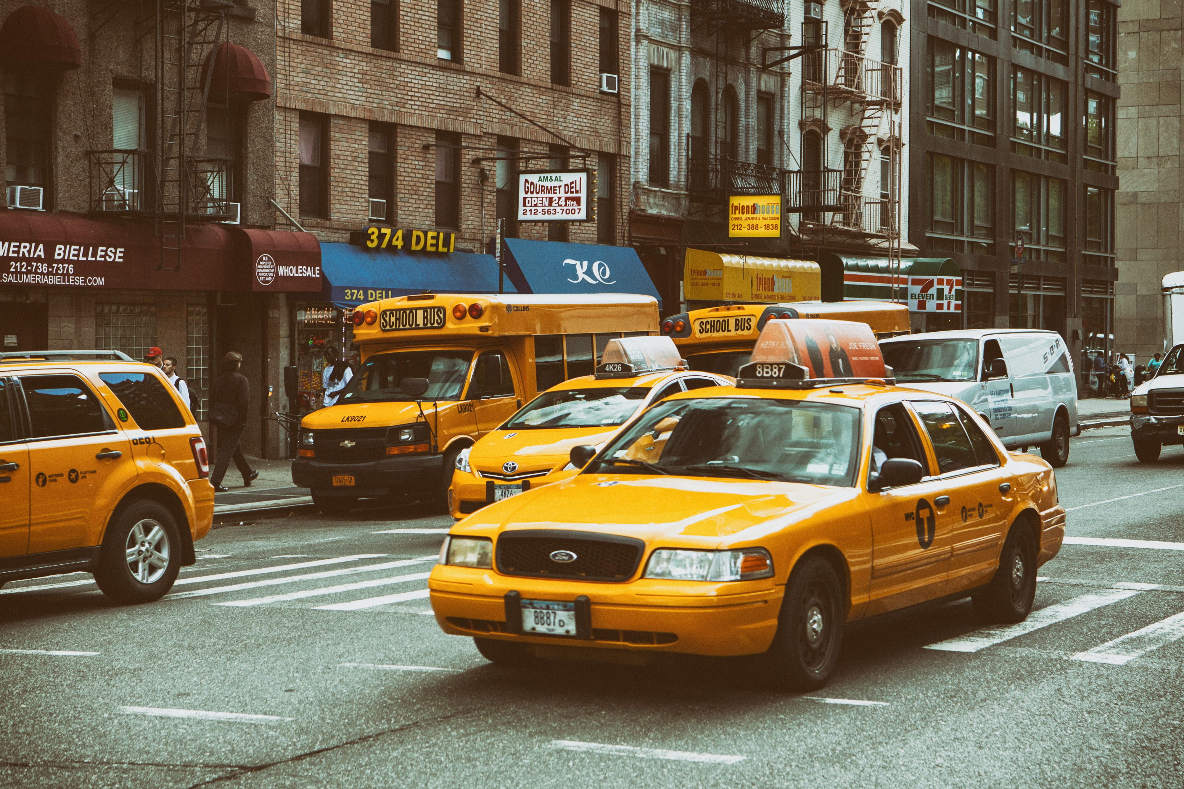 4000x2667 Royalty Free Photo: Yellow Taxis And Buses On The Streets On Manhattan, New York City