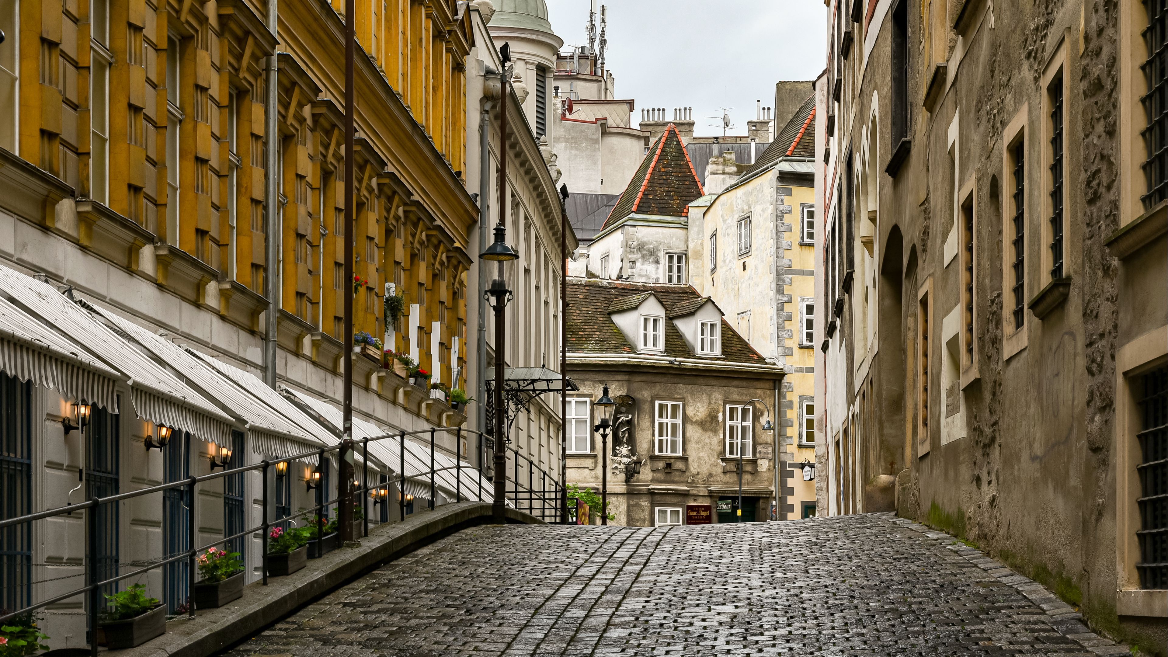 3840x2160 Download wallpaper 3840x2160 street, paving stones, buildings, architecture, vienna, austria 4k uhd 16:9 HD background