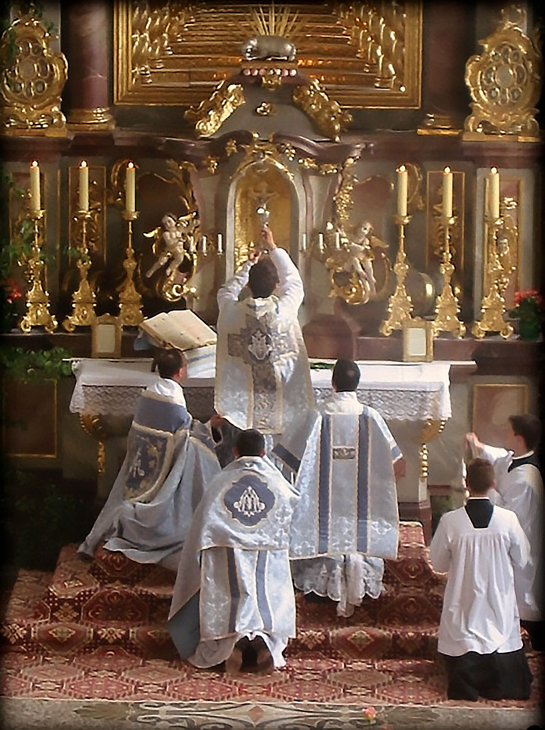 Catholic Mass Wallpapers - Top Free Catholic Mass Backgrounds ...