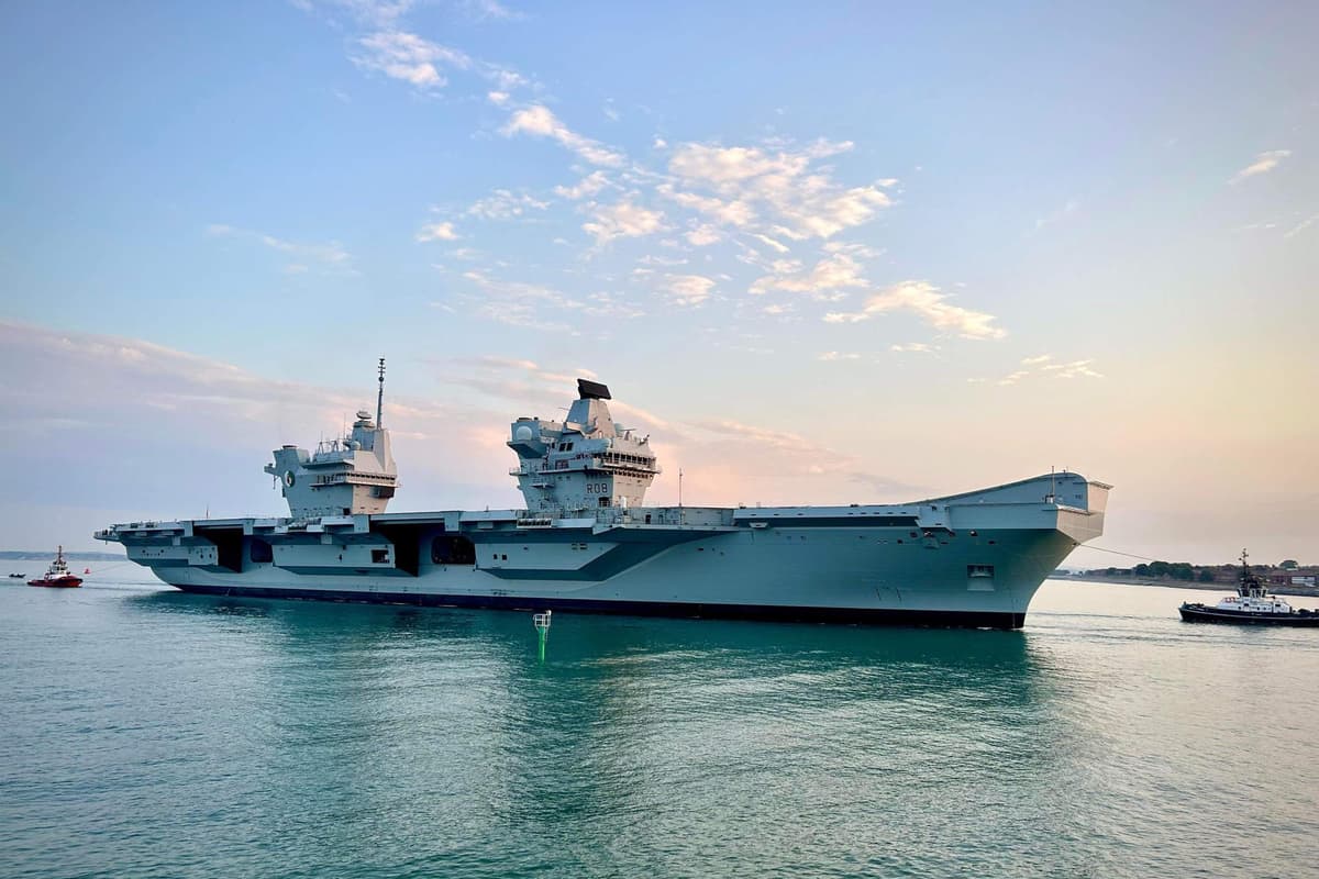 1200x800 WATCH: Eye Opening Footage Shows HMS Queen Elizabeth Leaving Portsmouth