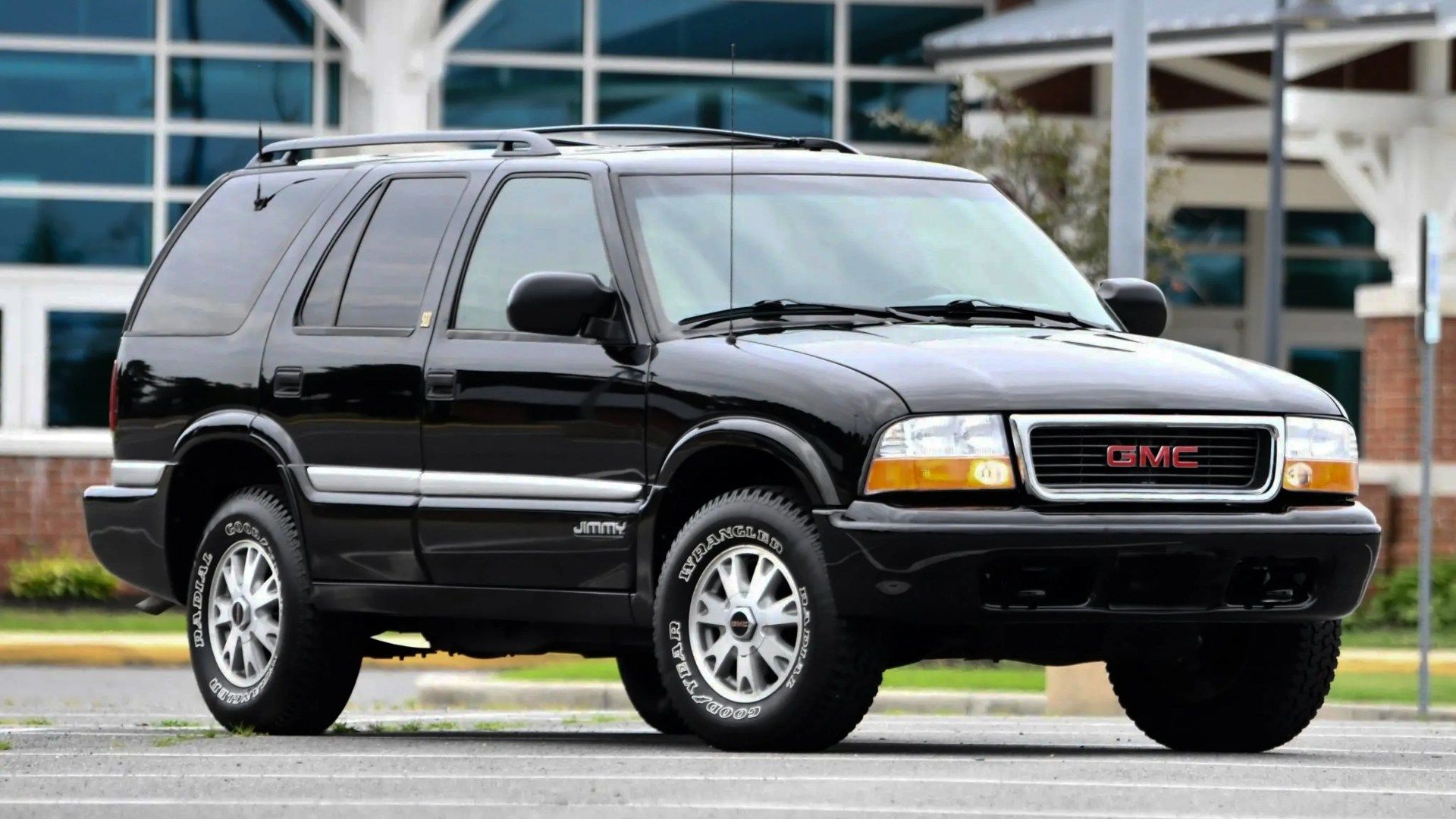 1920x1080 GMC Appears To Be Reviving A Long Lost Favorite From The Dead