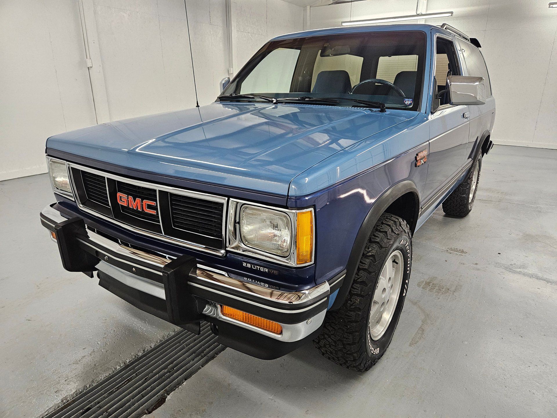 1920x1440 GMC Jimmy. GAA Classic Cars
