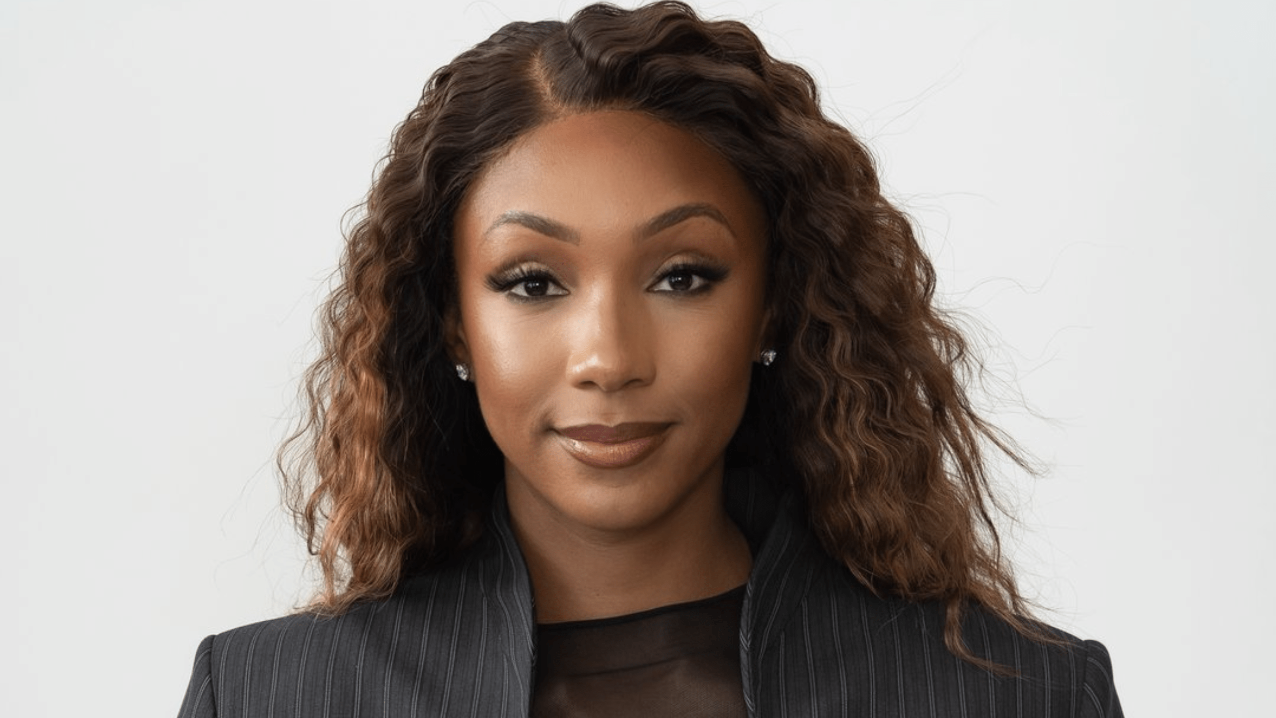 2560x1440 Who Is Maria Taylor? Inside Her Super Bowl LX Lombardi Trophy Moment, Net Worth and Controversial ESPN Exit