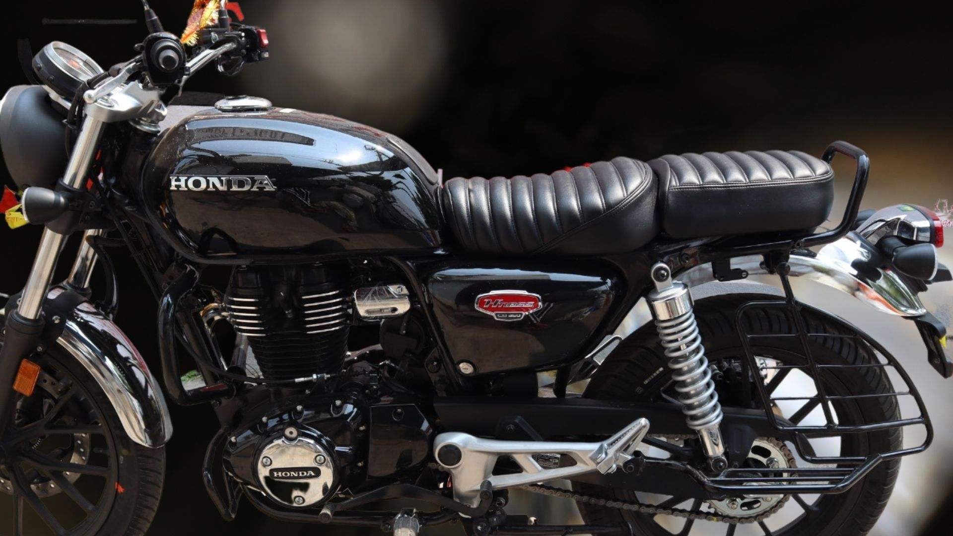 1920x1080 Honda Highness CB 350 Split Stripes Cushion Seat Cover