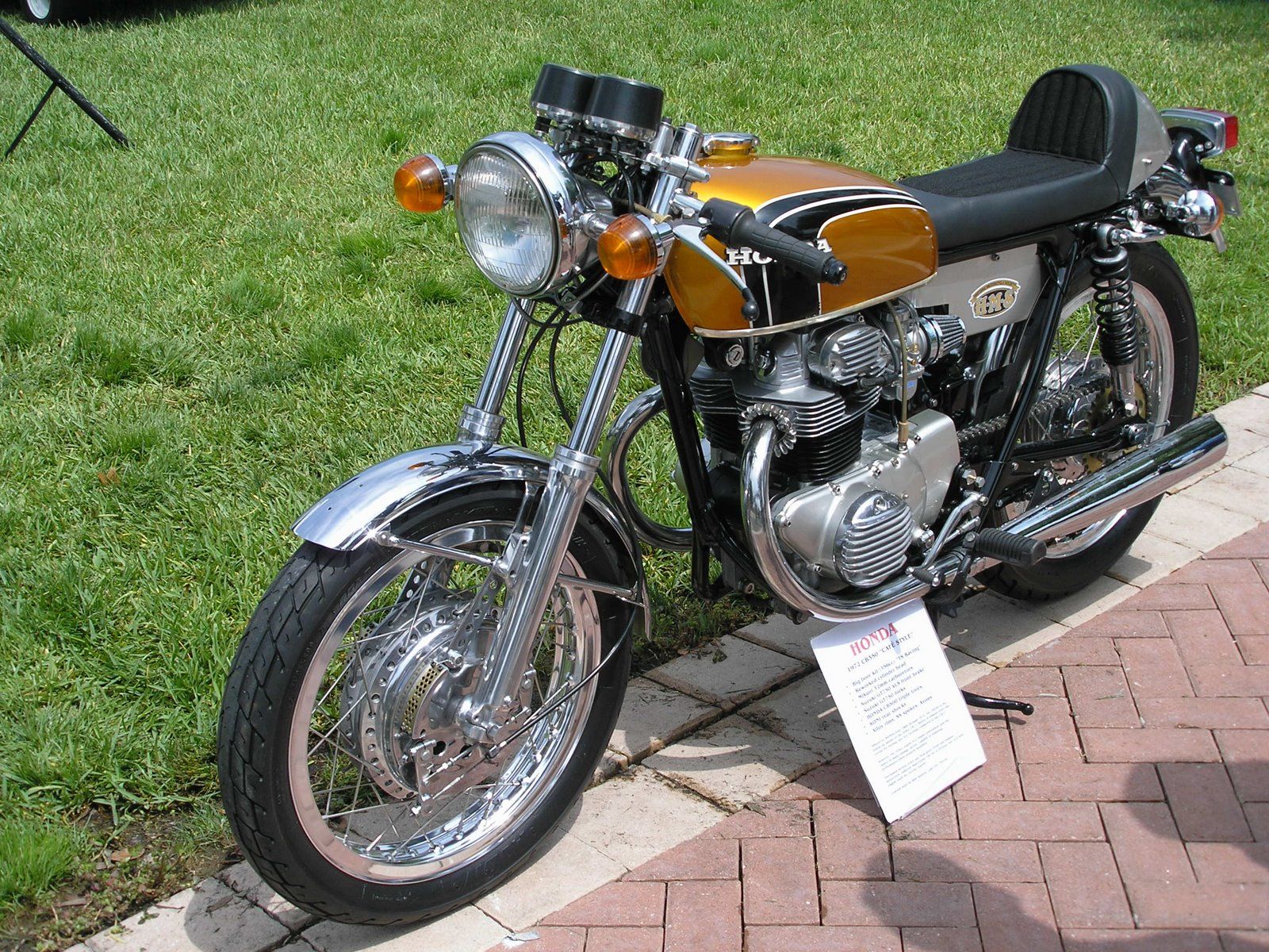 1600x1200 Honda CB350 Cafe Racer. Motorcycle Photo Of