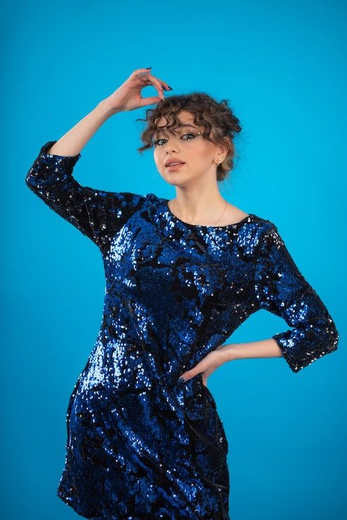 493x740 Sequin dress Image