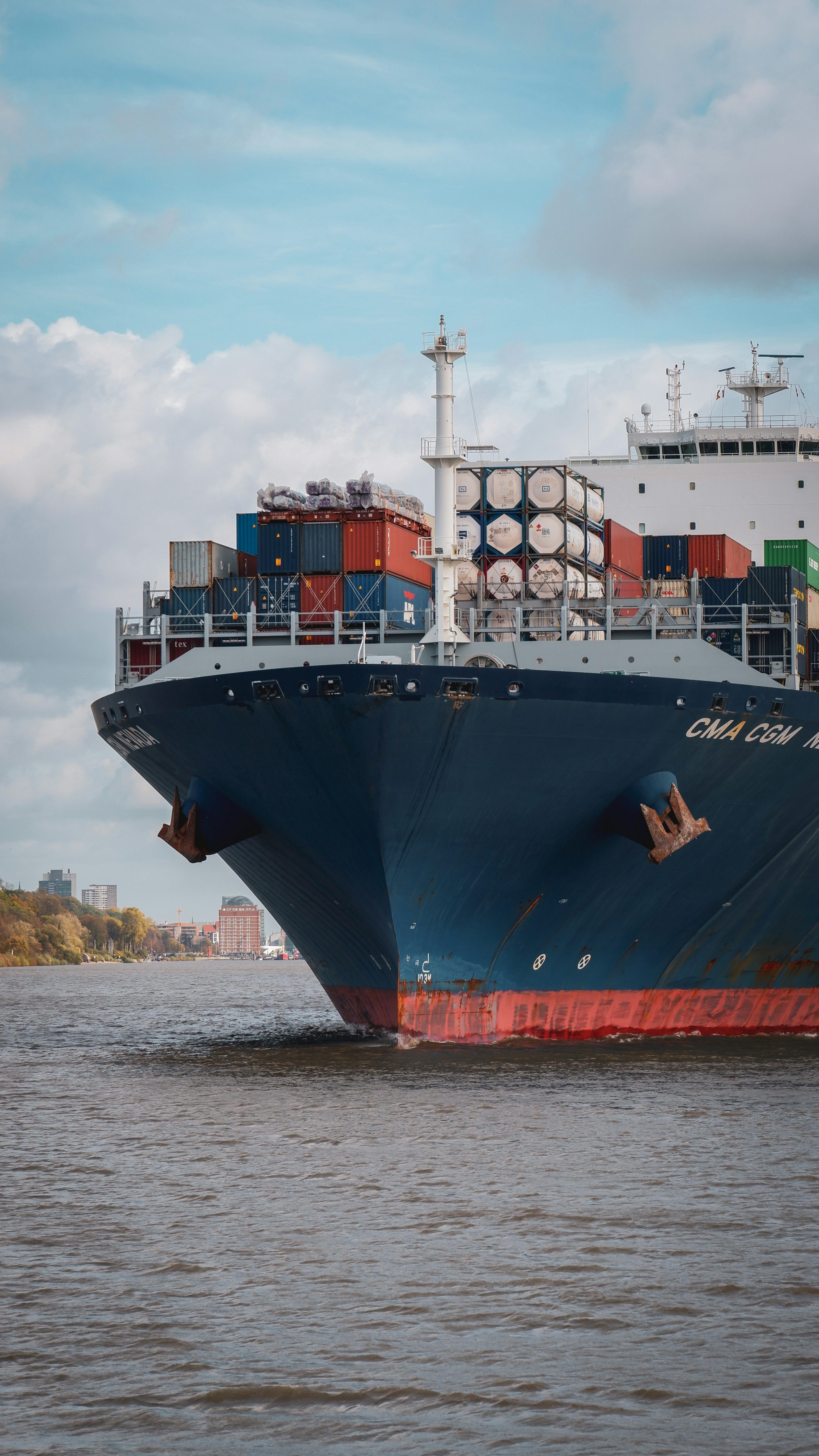 3000x5334 Ship Image [HD]. Download Free Picture