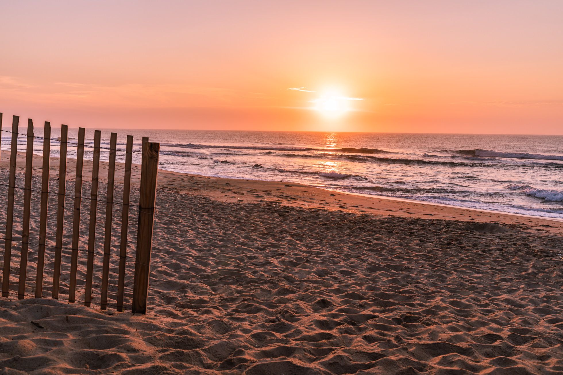 1960x1307 Sunrise Walk at the Cape Hatteras Hotel