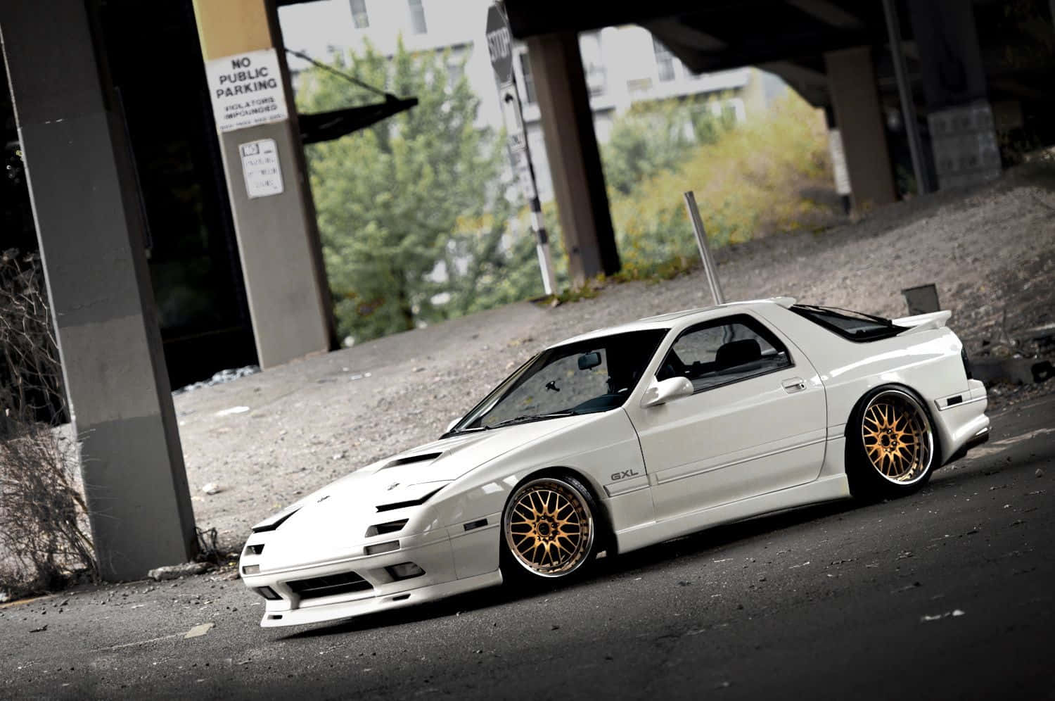 1500x996 Download Mazda Rx7 Fc Classic Code In White Under Bridge Wallpaper