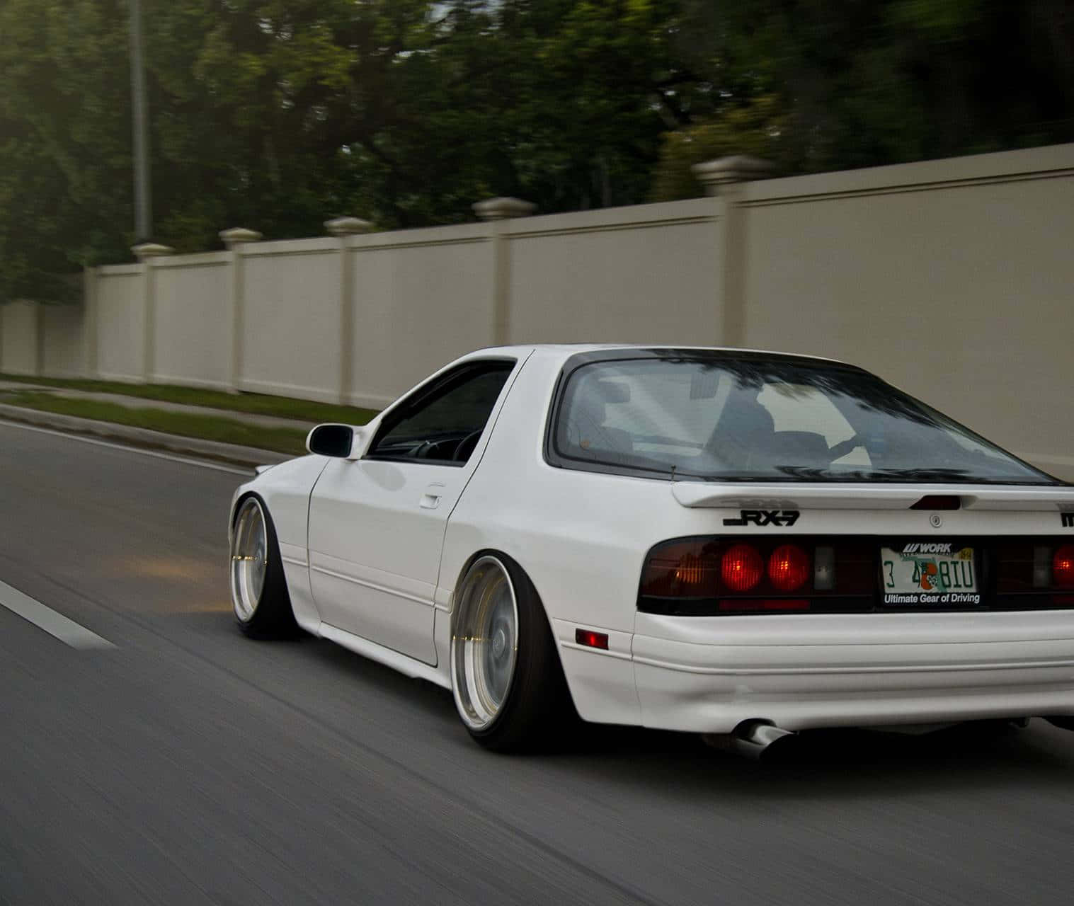 1517x1280 Download The Iconic Mazda RX7 FC Wallpaper