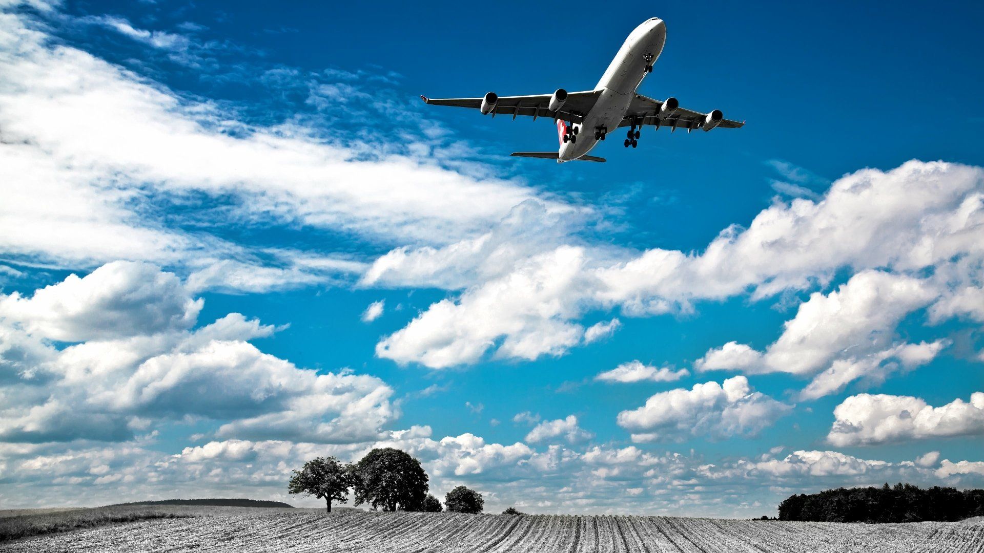 1920x1080 Soaring Swiss Airlines: A 4K Ultra HD Wallpaper Experiencex2160