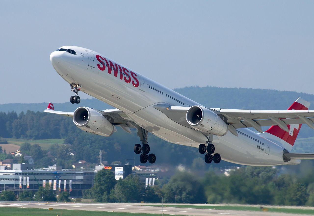 1280x881 Airbus A330 Swiss Airlines Airport