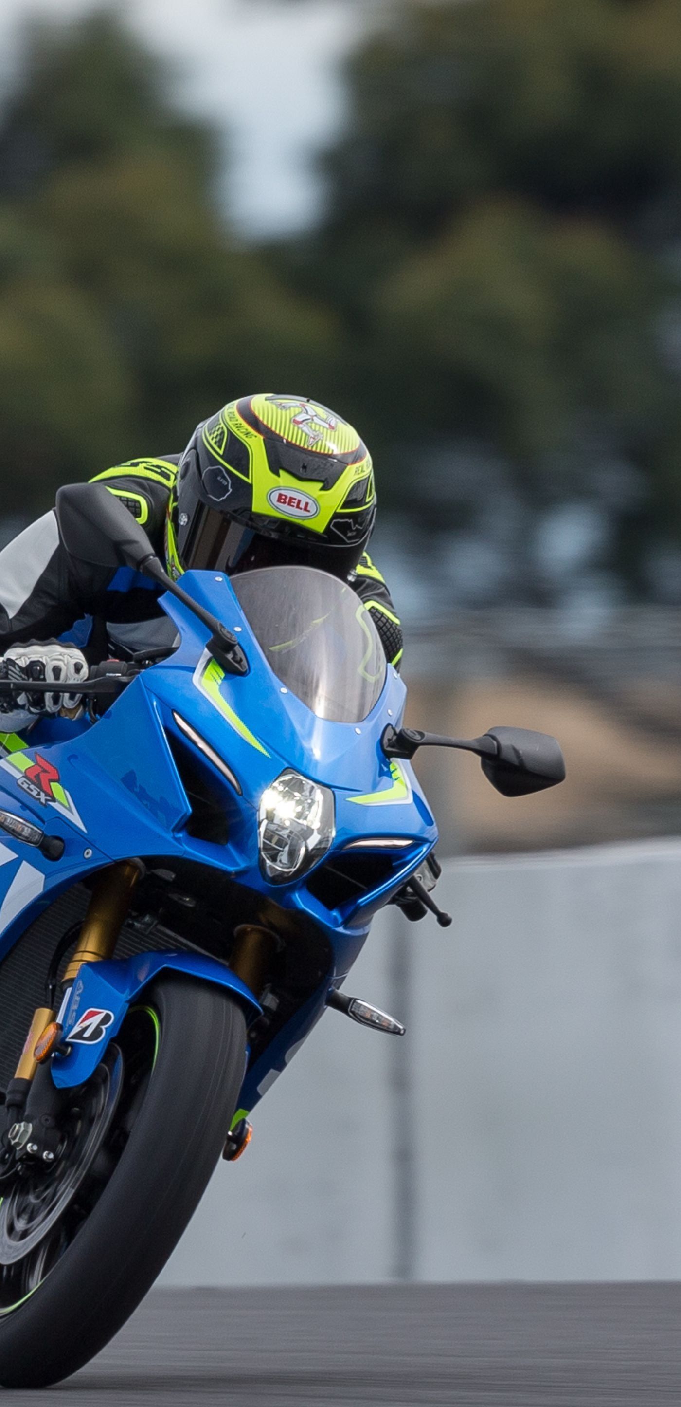 1400x2890 FIRST RIDE REVIEW: The Suzuki GSX R1000R Is Here To Take Back The Crown