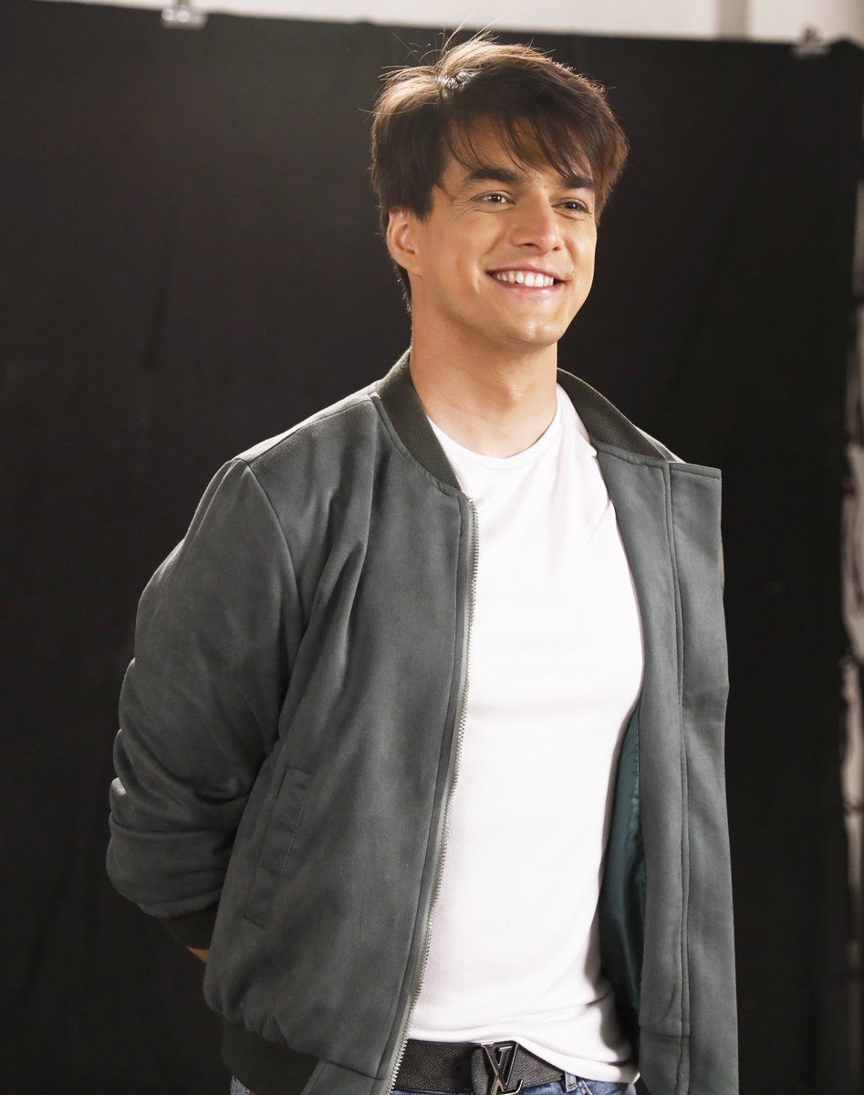 947x1200 That smile is where it all started