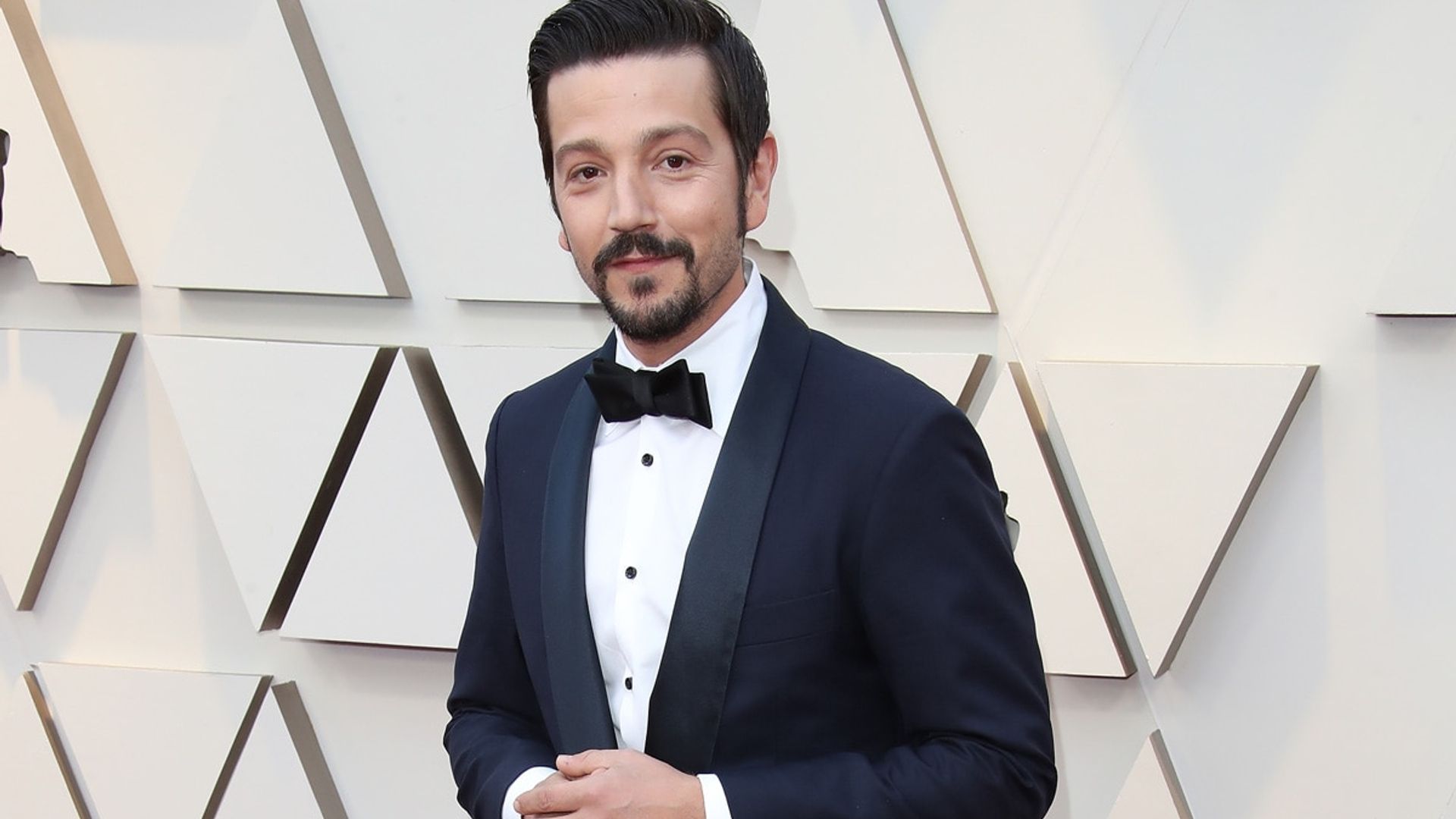 1920x1080 Diego Luna on why no one wanted to interview him at his first Oscars