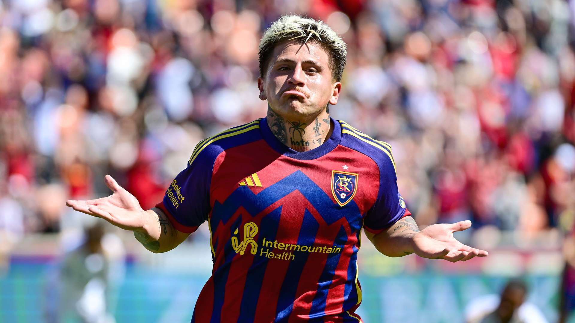 1920x1080 WATCH: Real Salt Lake and USMNT attacking midfielder Diego Luna bags brace in defeat of tumbling LA Galaxy. Goal.com US