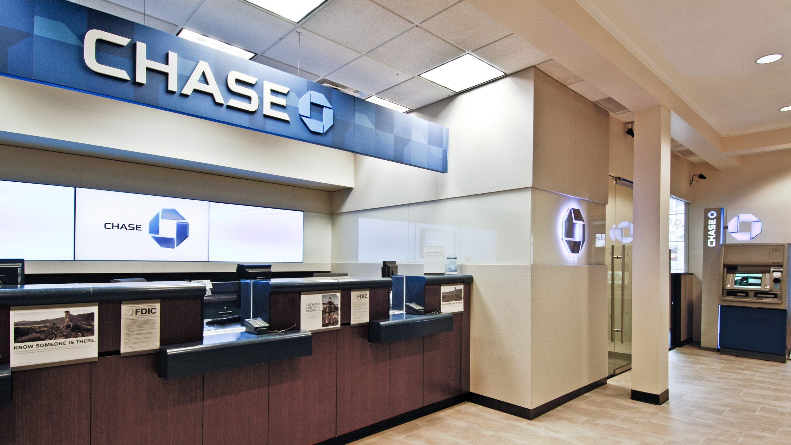 2560x1440 Chase Bank