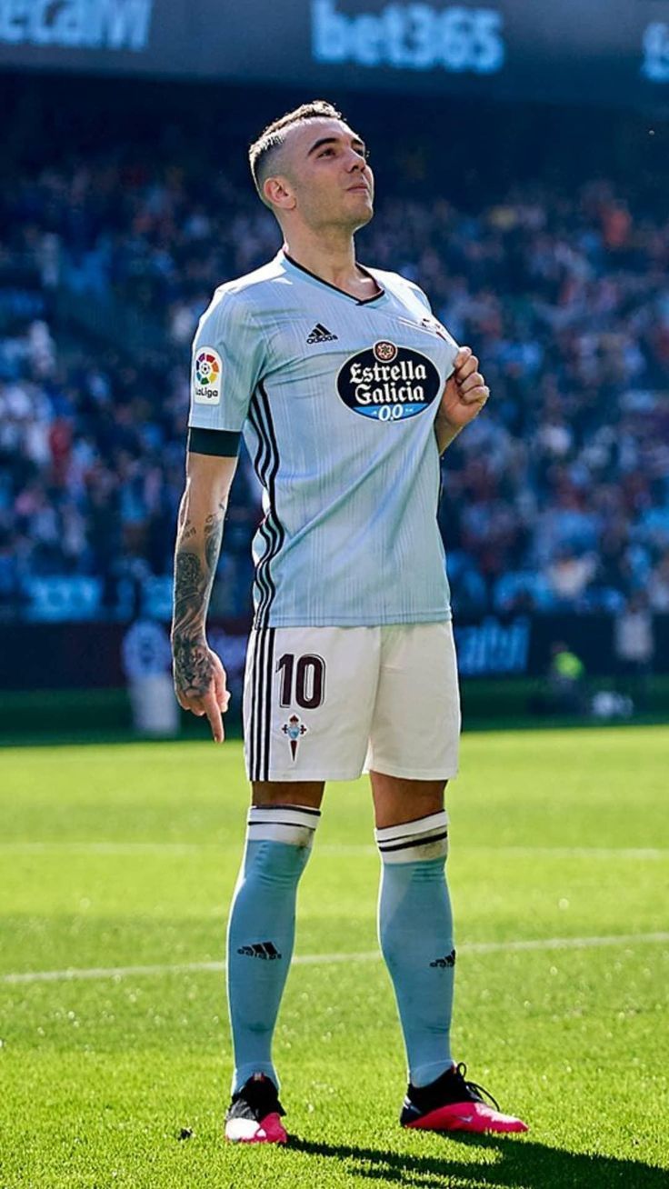 736x1308 Iago Aspas