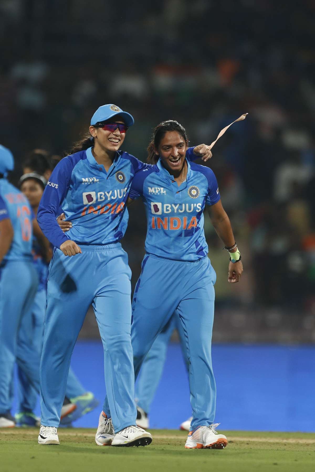 1200x1799 Smriti Mandhana and Harmanpreet Kaur rejoice after the Super Over win