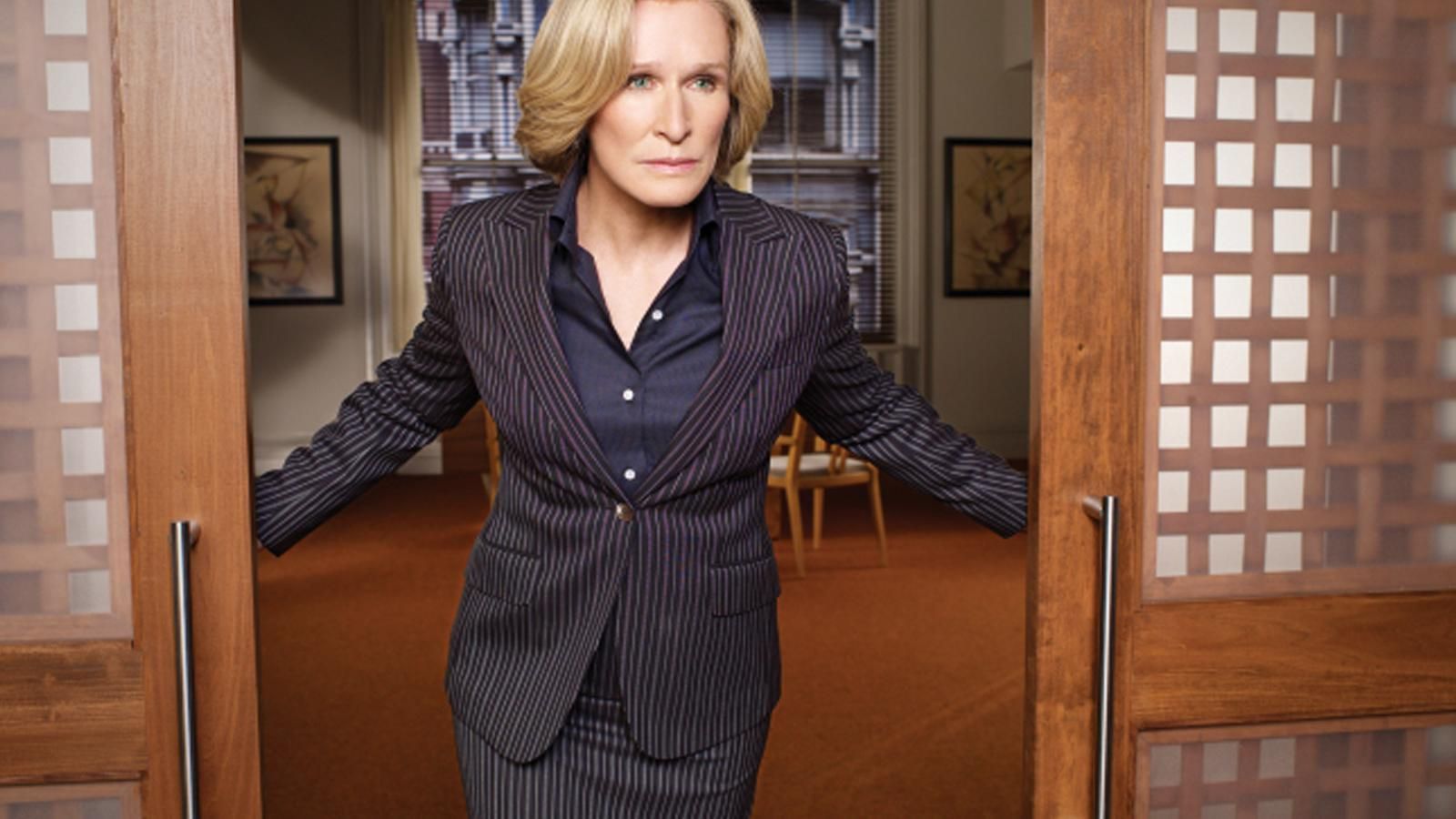 1600x900 Glenn Close in Damages: A Manipulative, Corrupt Lawyer Who Wins At Any Cost