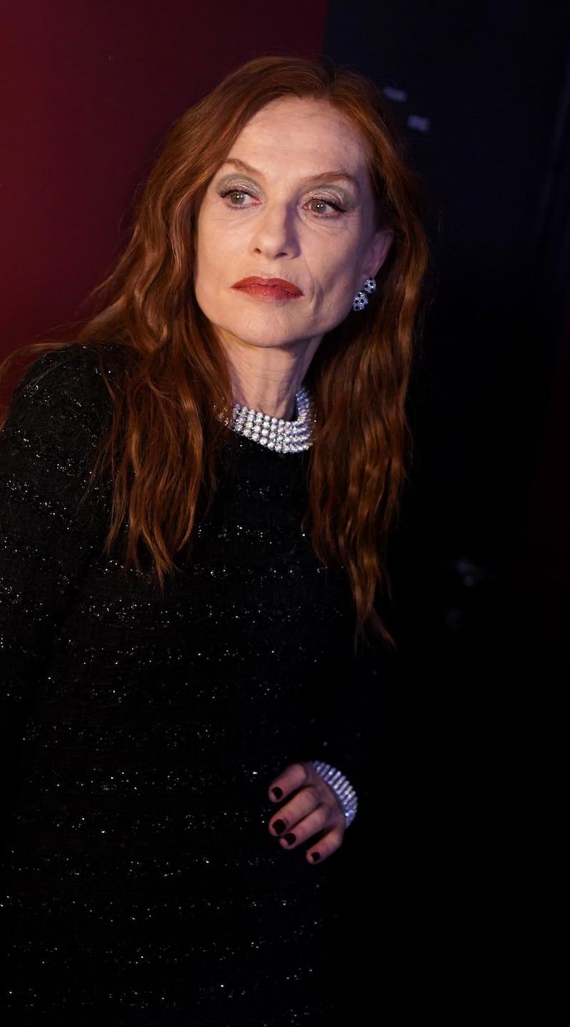 800x1440 Isabelle Huppert: 'People think I have Irish blood because I have red hair and freckles'