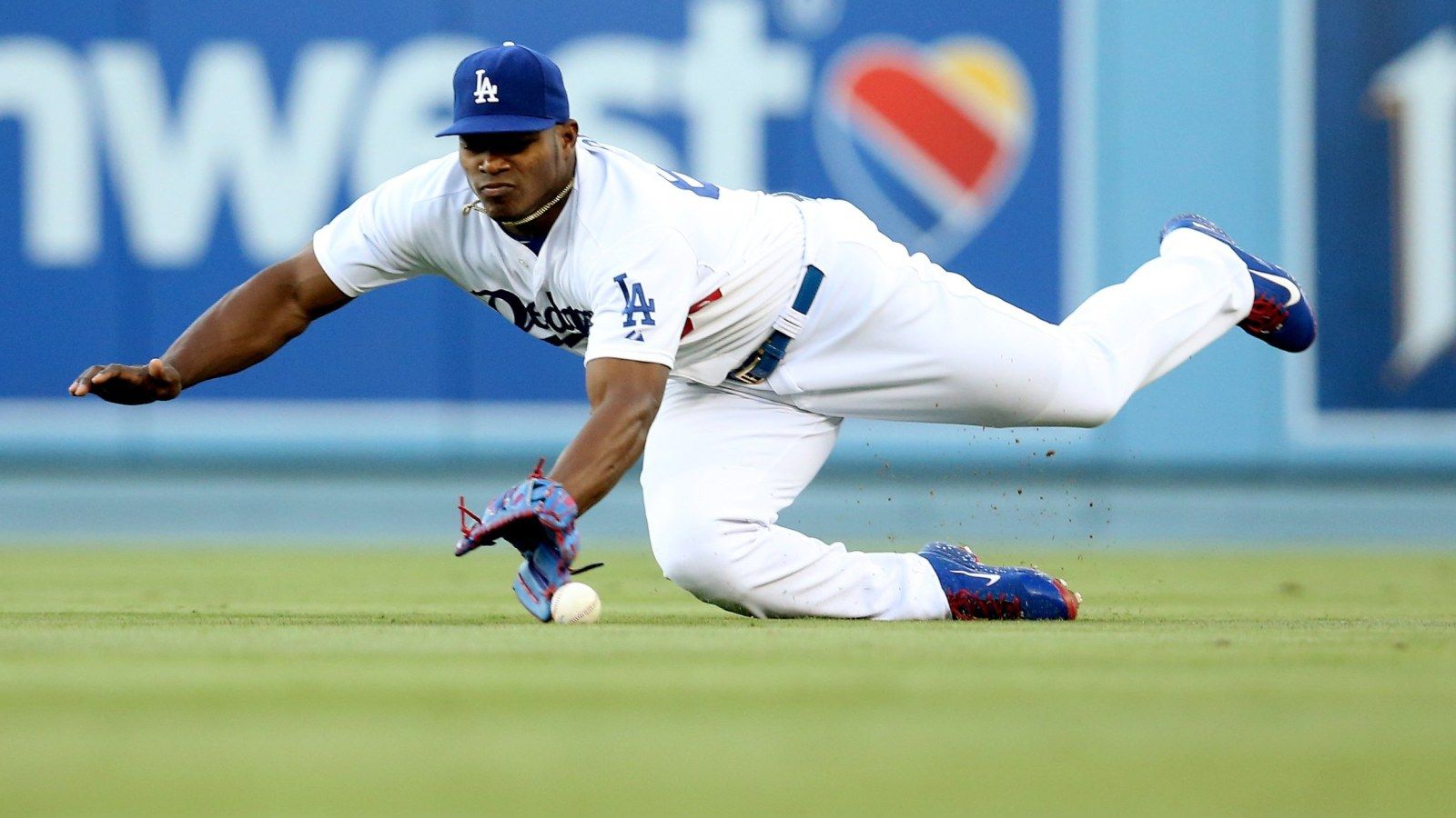 1600x900 Yasiel Puig Strikes Out To End Game As Dodgers Implode Against Giants 9 5 [VIDEO]