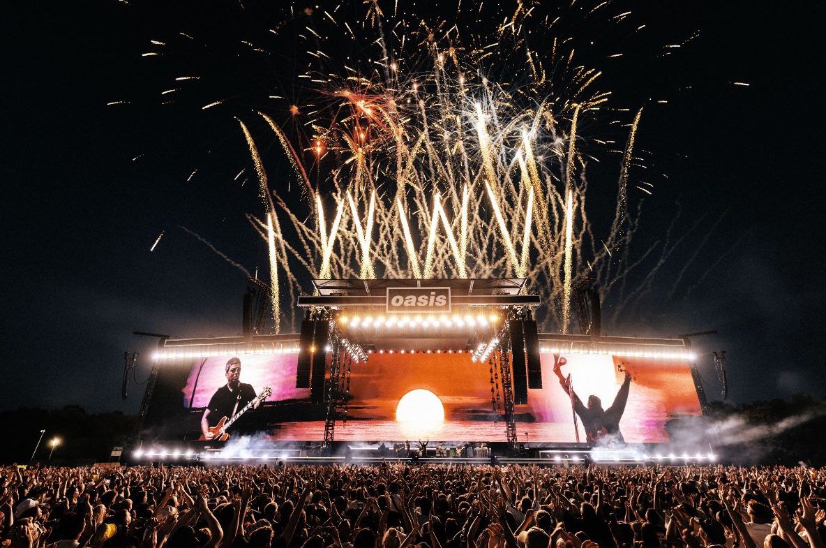 1184x785 I'M YOUR BOSS FILMS Live '25 TOUR VISUALS