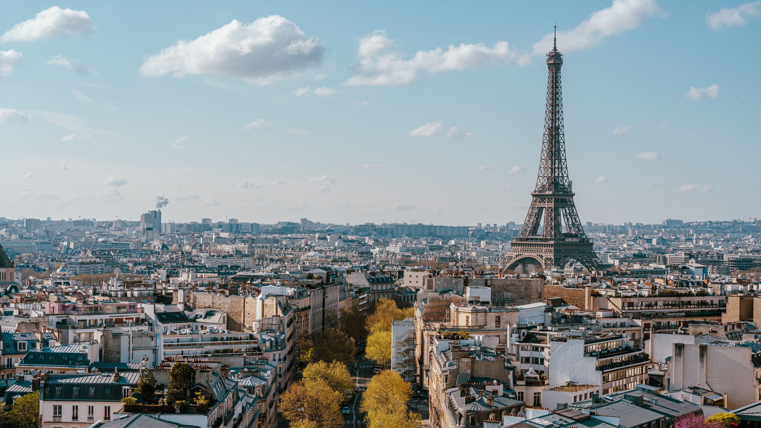 2560x1440 JetBlue's Flights From New York to Paris Are Open for Booking—And It's One of the Best Deals Available. Condé Nast Traveler