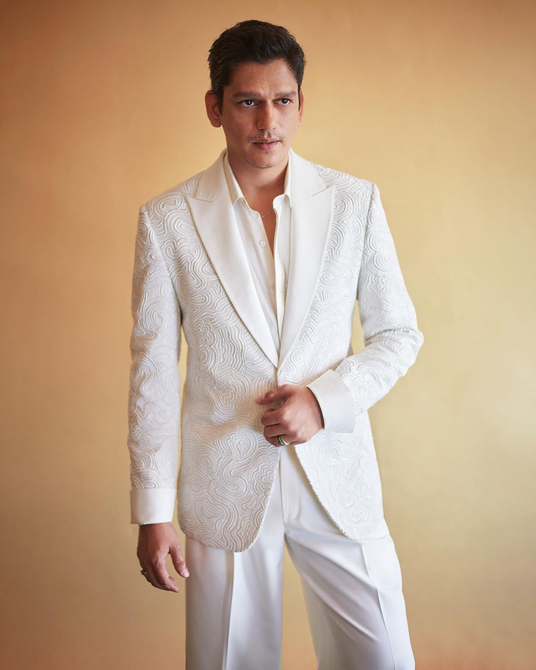 1080x1350 Vijay Varma Photo. Vijay Varma Latest HD Pics. Vijay Varma New Image