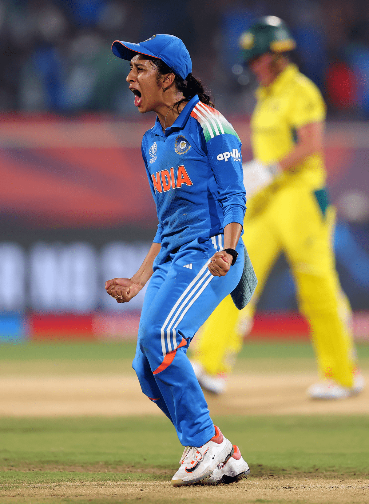 1200x1638 Jemimah Rodrigues was pumped after her catch to remove Beth Mooney