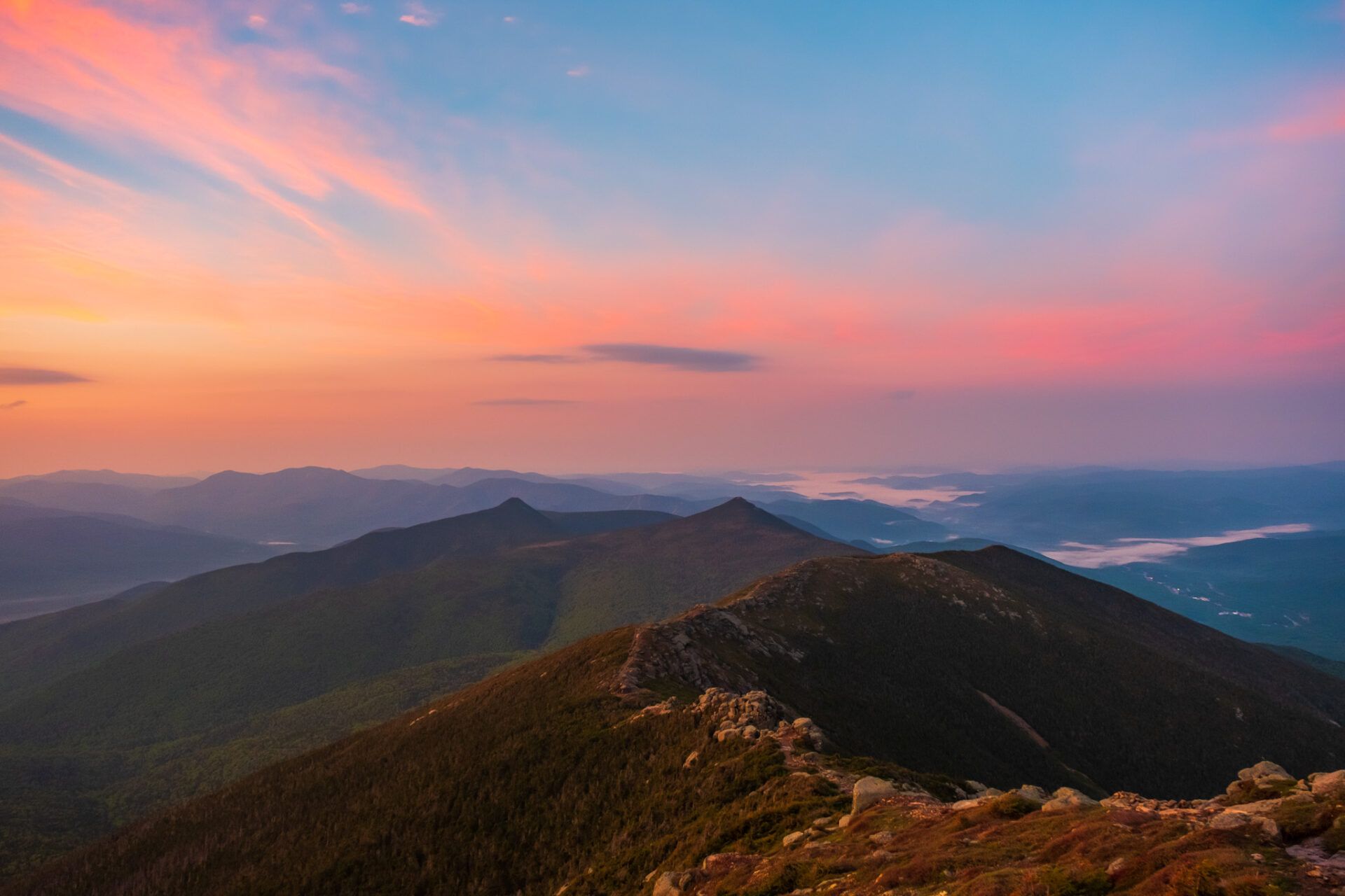 1920x1280 in Review: Investing in a Life Filled with Hiking and Backpacking