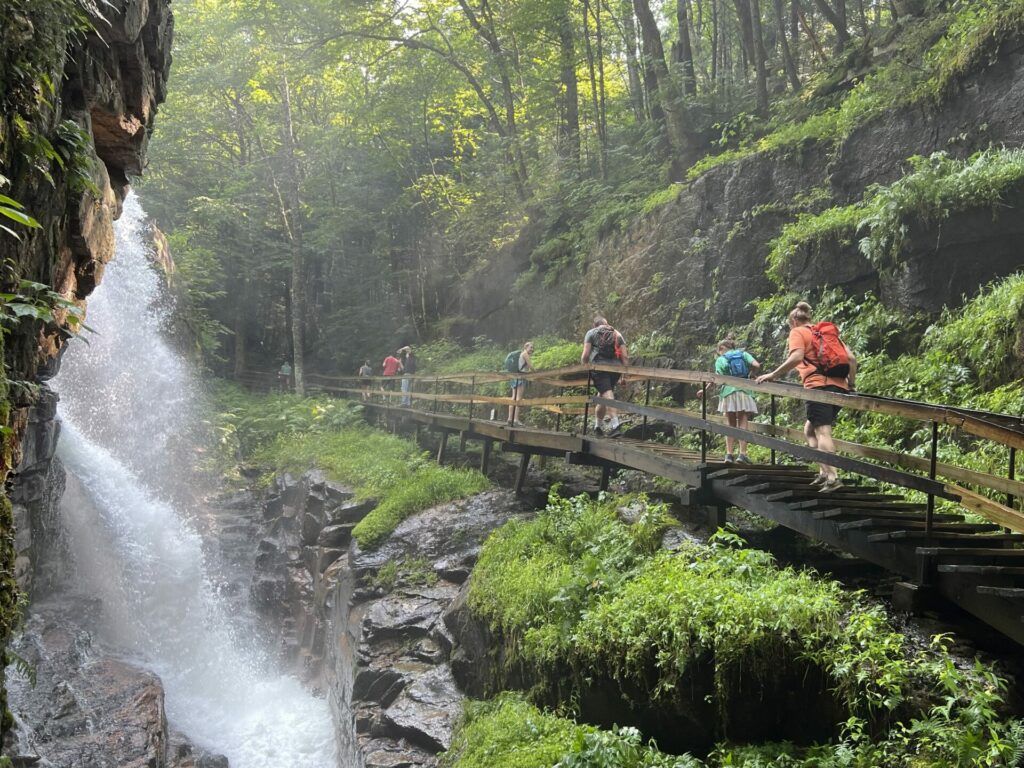1024x768 flume gorge and the basinfranconia notch state park