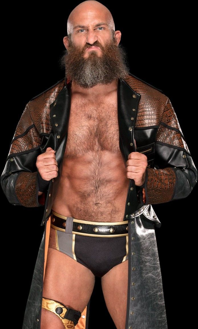 695x1151 Tomasso Ciampa