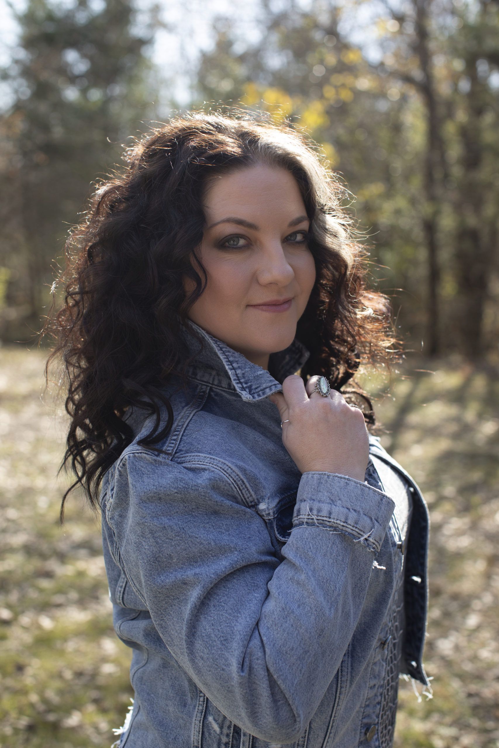 1707x2560 Ashley McBryde Wallpaper