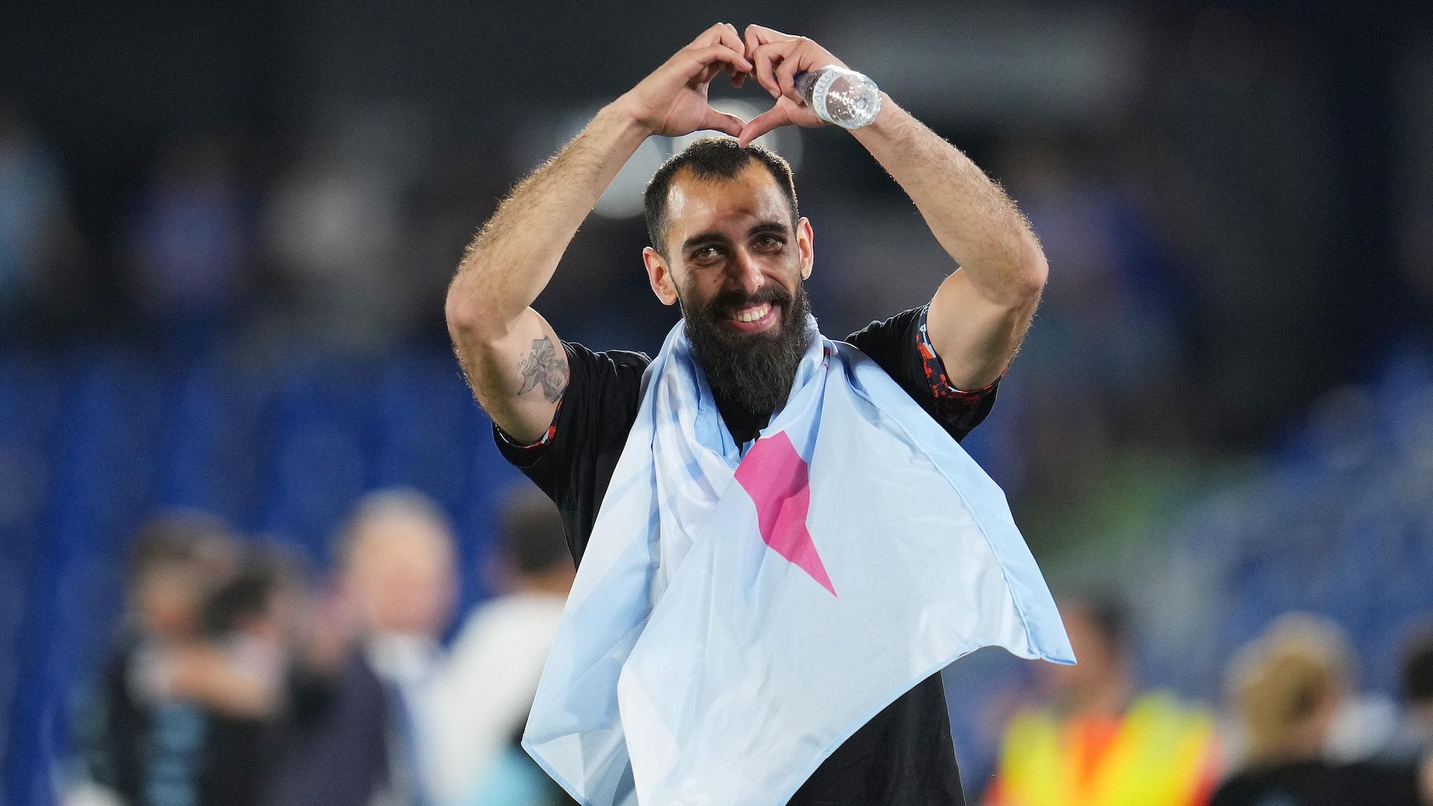 2048x1152 Borja Iglesias: Football, therapy and championing fairness. UEFA Europa League