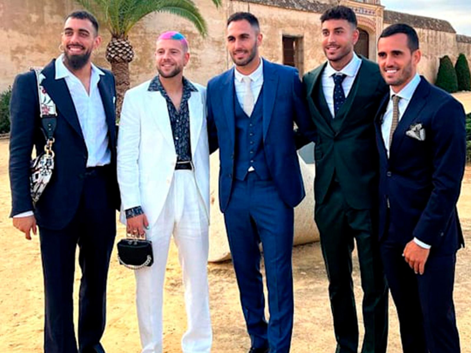 1600x1200 Borja Iglesias and Aitor Ruibal's controversial handbags to be displayed in LALIGA exhibition