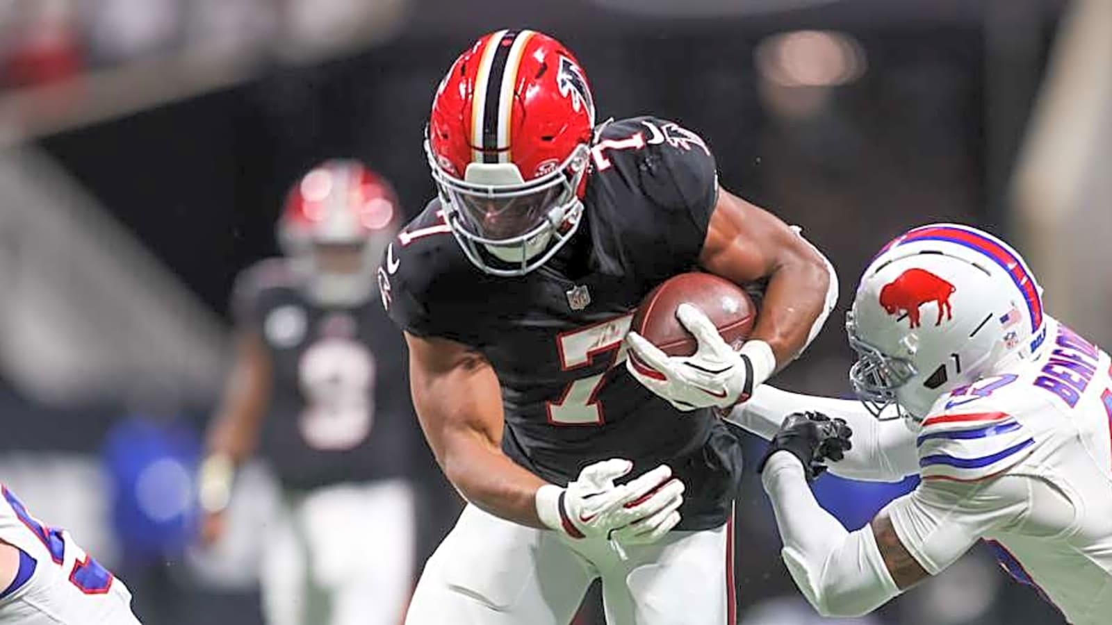 1600x900 Falcons Bijan Robinson Names Legendary RB He Drew Inspiration From
