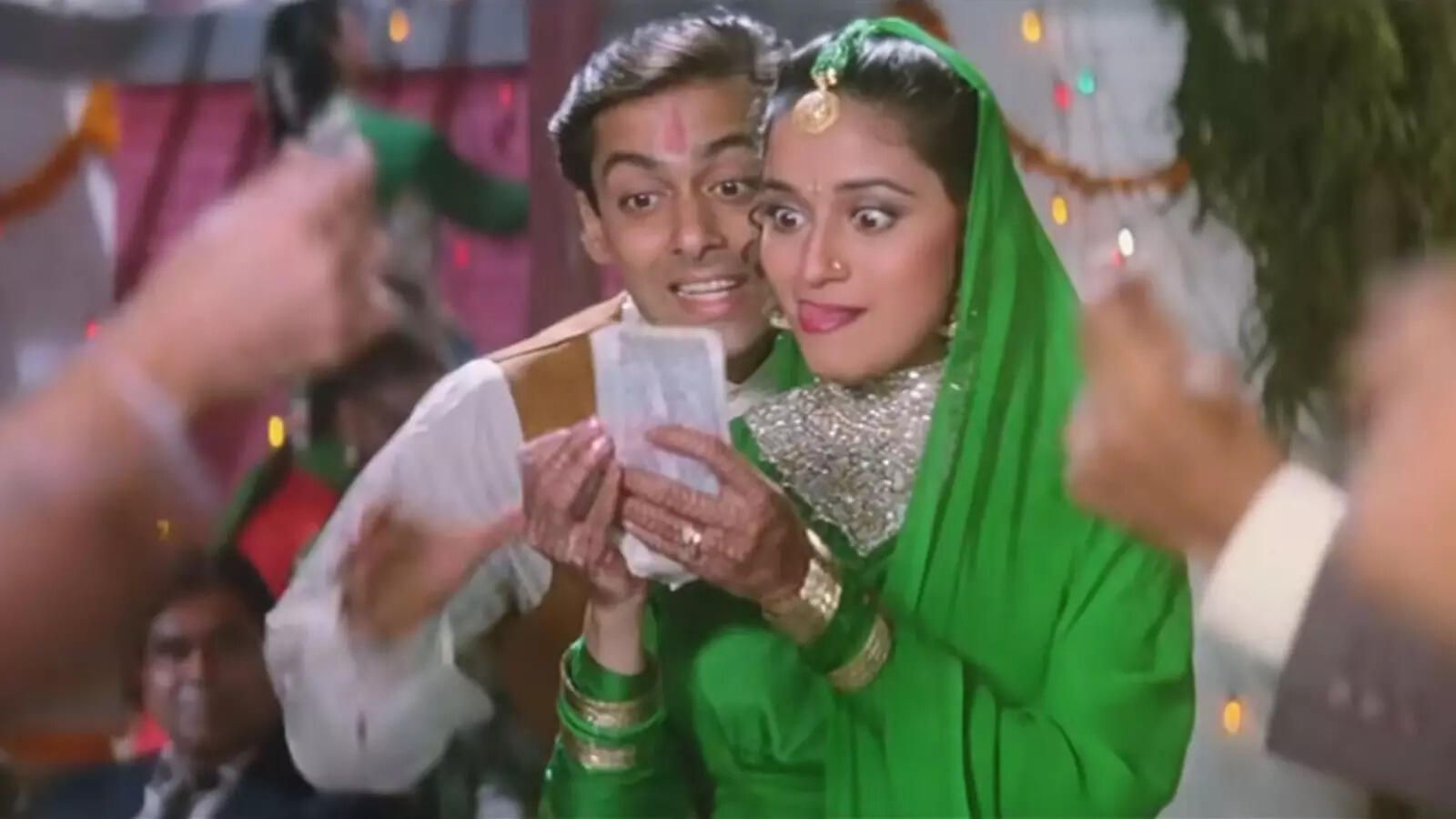 1600x900 Flashback Films: Salman Khan, Madhuri Dixit's Hum Aapke Hain Koun Is A Lavish Nadiya Ke Paar Remake