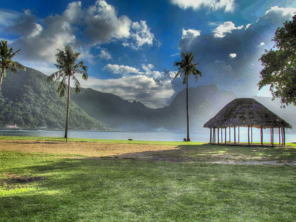 1024x768 Samoan fale in American Samoa. This is the famous fale in