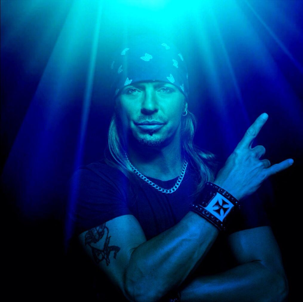 1015x1014 Bret Michaels Wallpaper