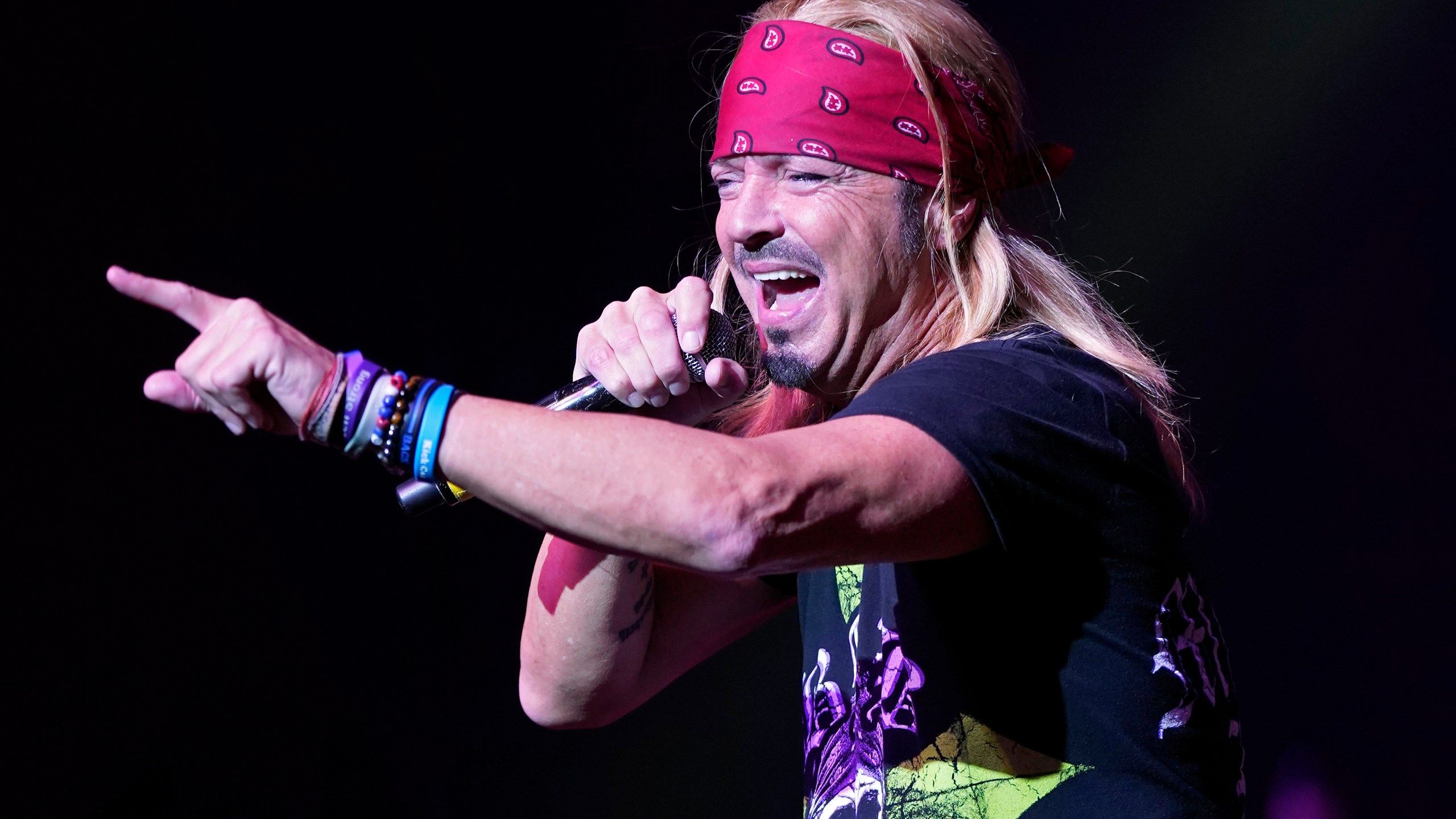2560x1440 Bret Michaels coming to Hollywood Casino Amphitheater in 2023