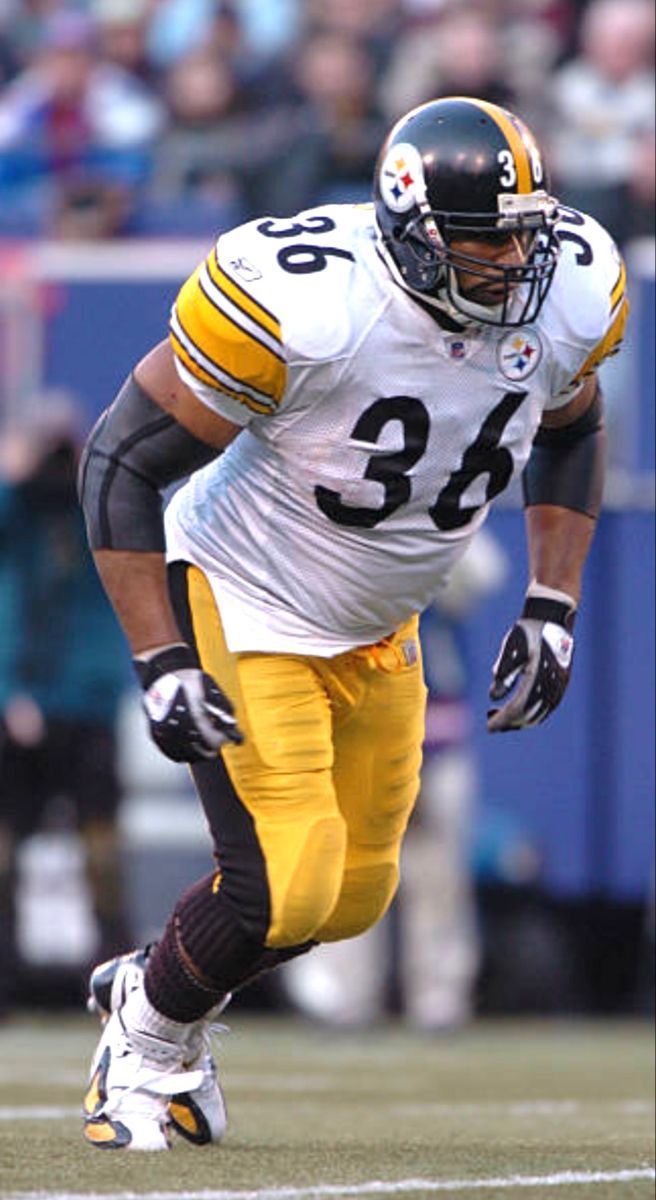 656x1200 The Bus, Jerome Bettis