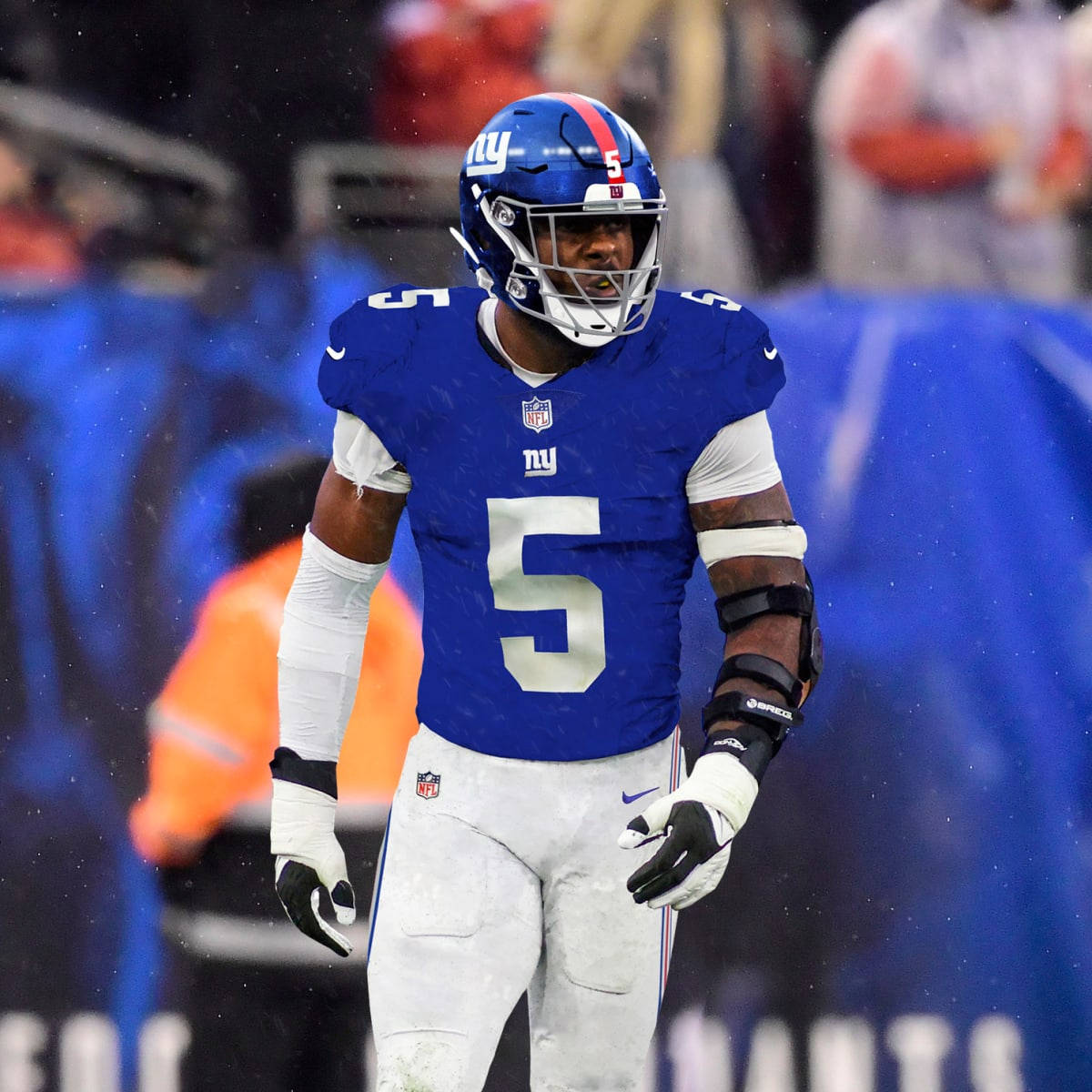 1200x1200 Download Kayvon Thibodeaux Football Player New York Giants Wallpaper
