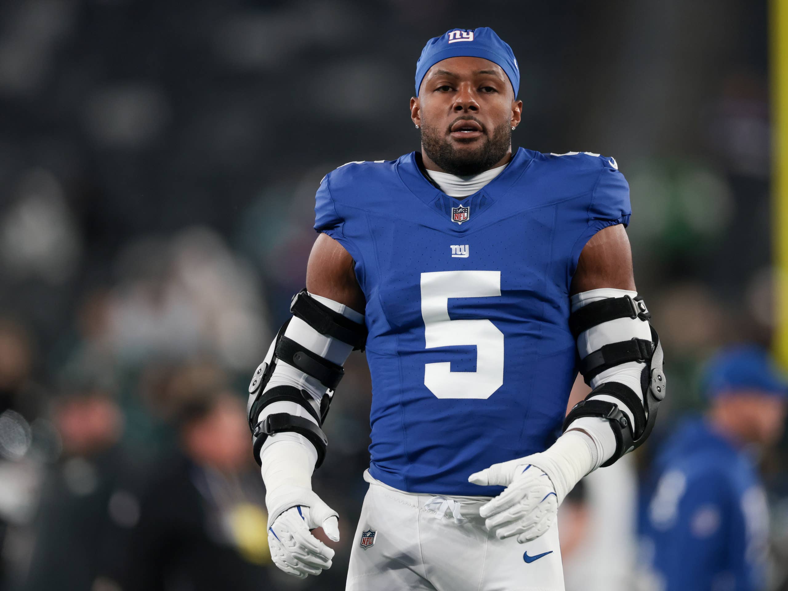 2560x1920 Giants Make Kayvon Thibodeaux Trade Decision Amid NFL Draft