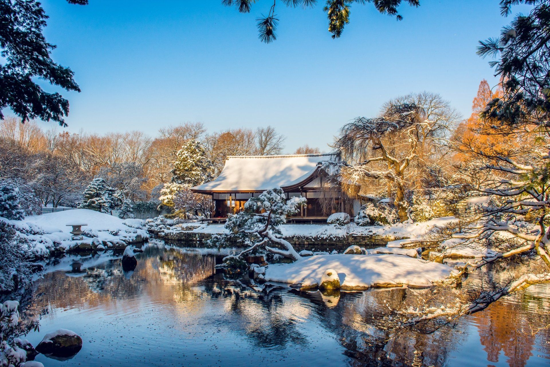 1920x1280 Winter Splendor in Japan Wallpaperx1365