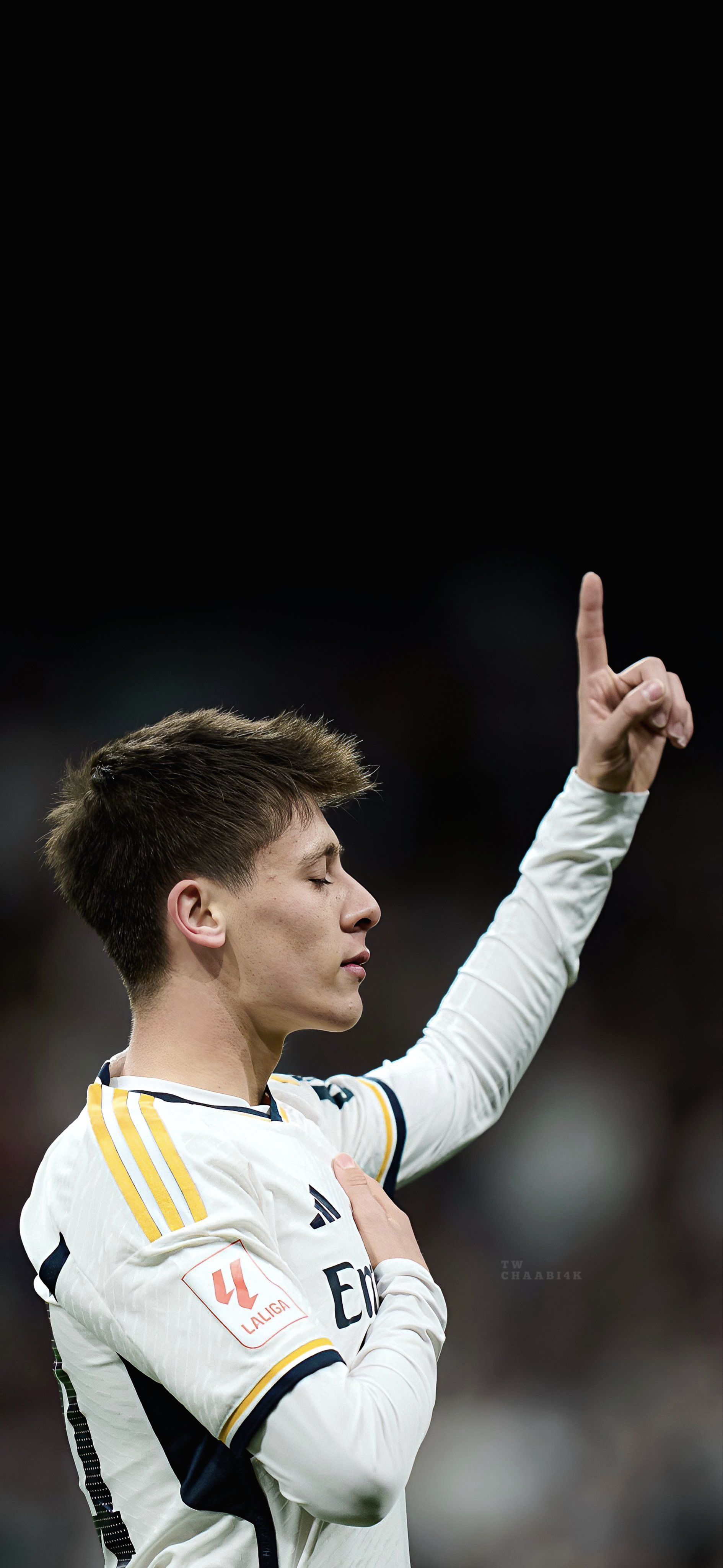 1890x4096 Arda Guler Real Madrid Wallpaper