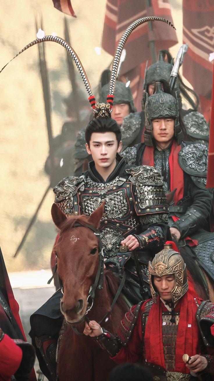 736x1308 Zhang Linghe's head piece in Zhu Yu (Chasing jade of jade )