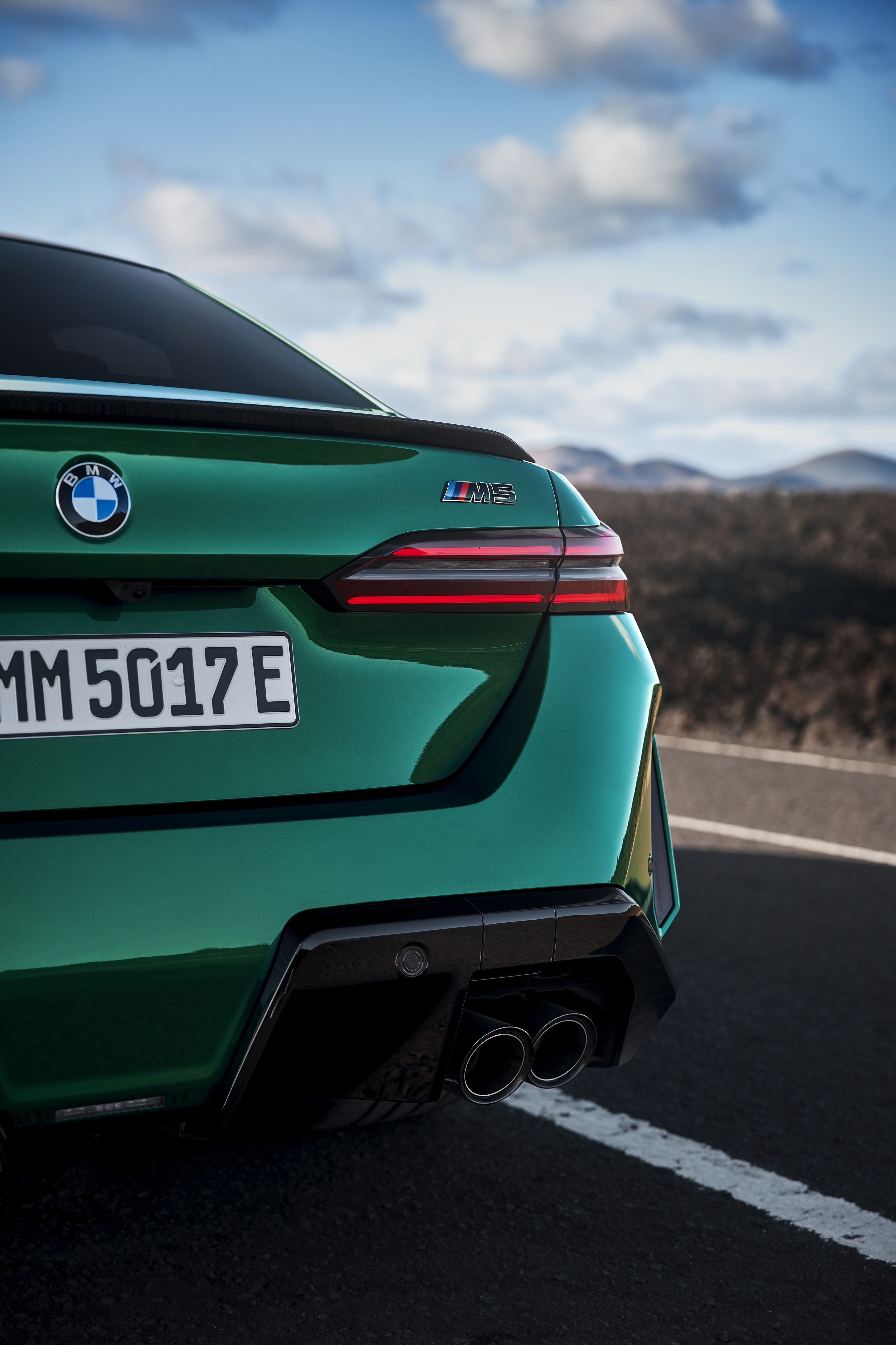 3307x4961 The All New 2025 BMW M5
